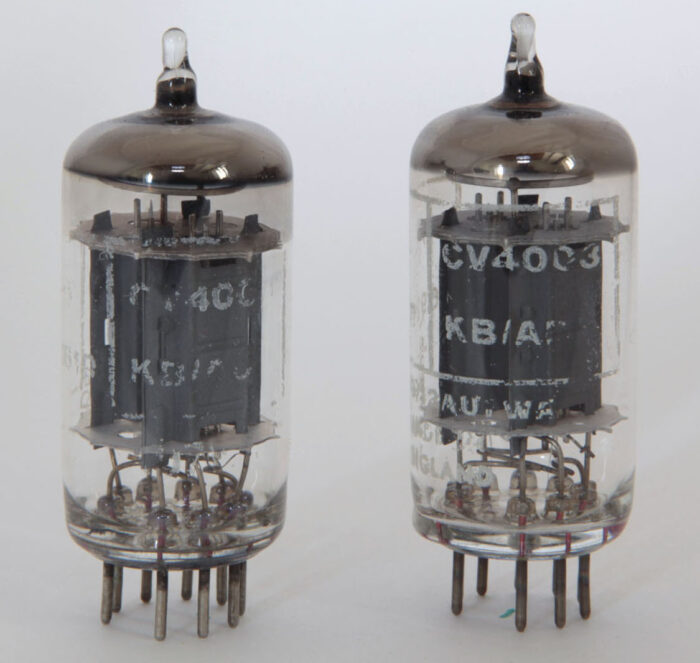 MULLARD ECC82 - 12AU7-WA - CV4003 NOS TUBES - Matched Pair